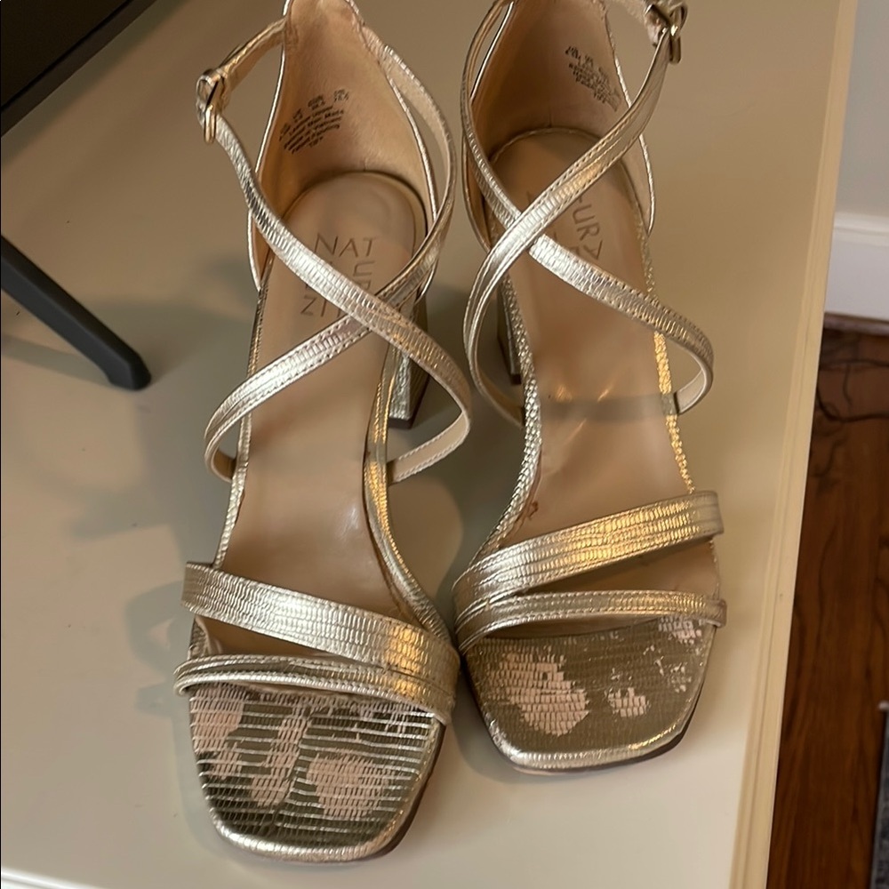 Naturalizer Women's Gold Strappy Sandals